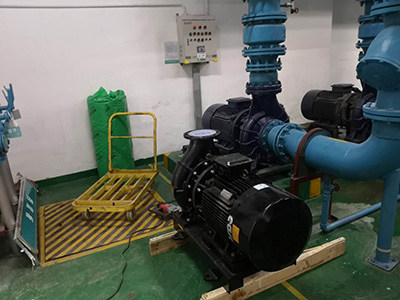 冷卻塔<a href=http://www.km225.cn/tags104_0.html target=_blank class=infotextkey>水泵</a>