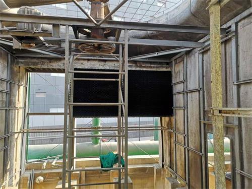 <a href=http://www.km225.cn/tags23_0.html target=_blank class=infotextkey>冷卻塔風(fēng)機(jī)</a>