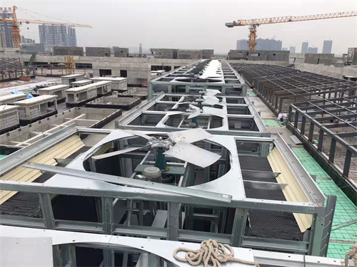 <a href=http://www.km225.cn/tags23_0.html target=_blank class=infotextkey>冷卻塔風(fēng)機(jī)</a>噪音大擾人