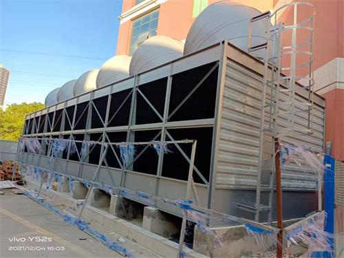 <a href=http://www.km225.cn target=_blank class=infotextkey>工業(yè)冷卻塔</a>選型